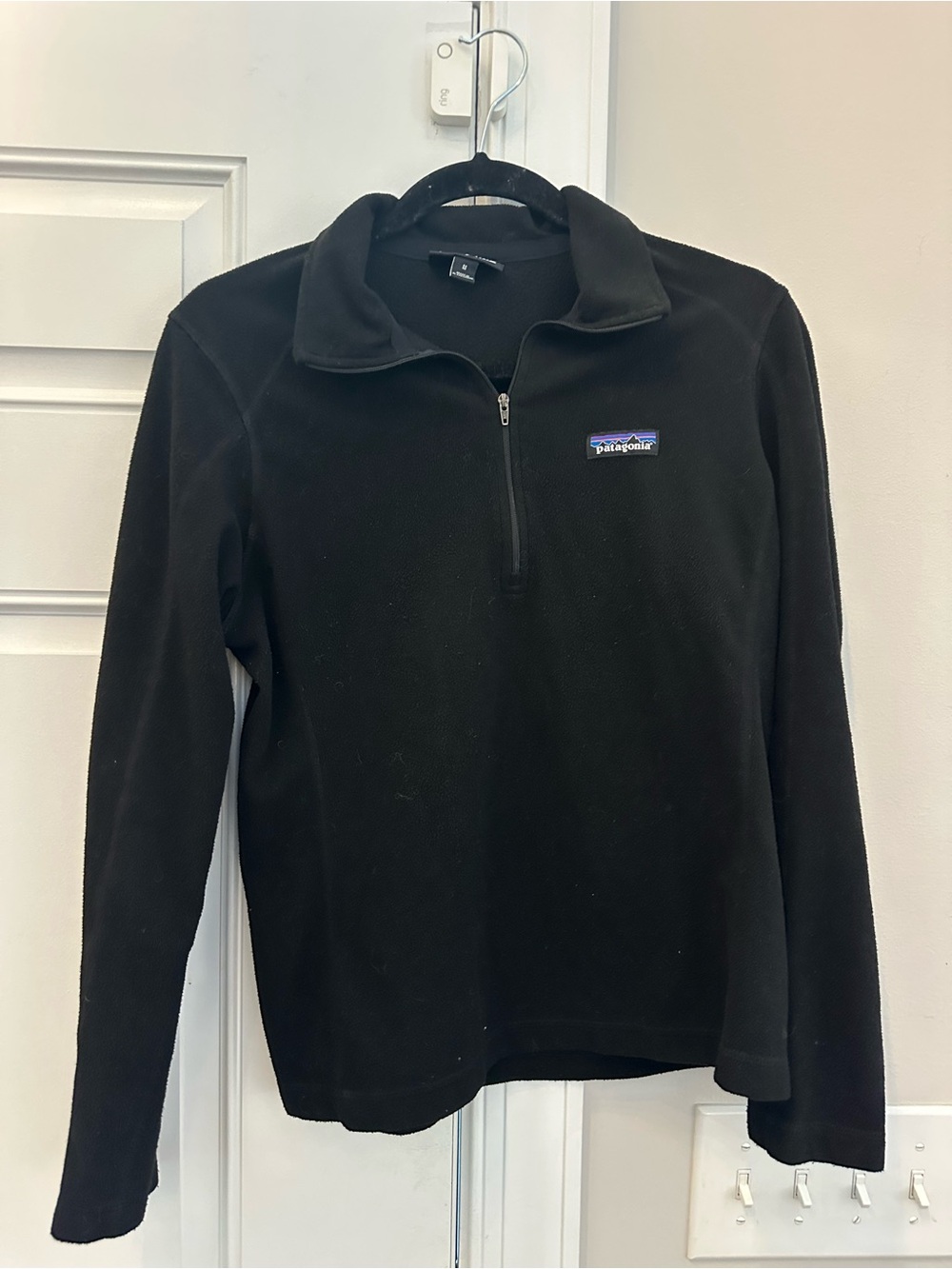 Patagonia Men’s Black Half-Zip Fleece Pullover